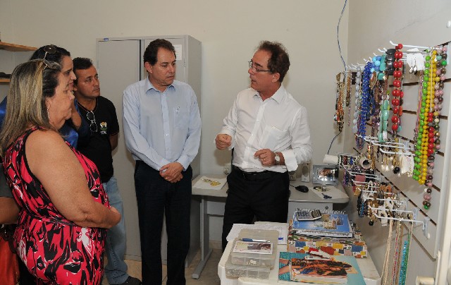 A Comissão de Educação visitou a Apae de Araçuaí para conhecer os serviços prestados e verificar suas condições de funcionamento