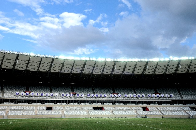 O Mineirão é chamado de Estádio Governador Magalhães Pinto. O homenageado é tido como um dos articuladores do Golpe de 1964 - Arquivo/ALMG