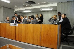 Comissão de Fiscalização Financeira e Orçamentária - análise de proposições