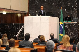 Reunião Especial - entrega do Titulo de Cidadão Honorário de Minas Gerais ao Sr. José Mário Caprioli dos Santos