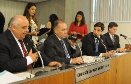 Comissão de Constituição e Justiça - análise de proposições
