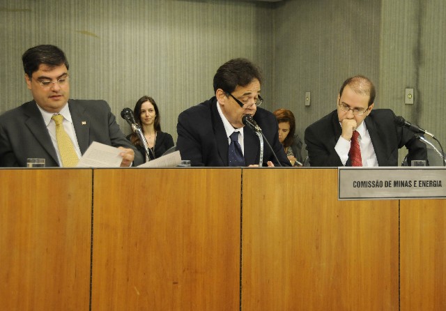 Comissão de Minas e Energia analisa proosições