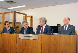 Comissão Especial da Dívida Pública - ouve o sociólogo Paulo Gabriel Godinho Delgado