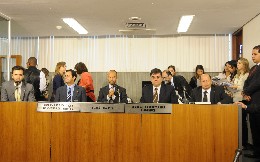 Comissões de Fiscalização Financeira e Orçamentária e de Esporte, Lazer e Juventude - análise de proposições