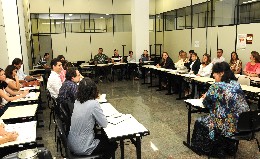 Curso de Formação Política para Coordenadores do Parlamento Jovem Minas 2012 Curso de Formação Política para Coordenadores do Parlamento Jovem Minas 2012