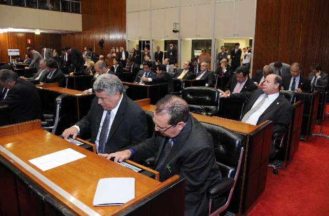 Análise de proposições na Reunião Ordinária da tarde
