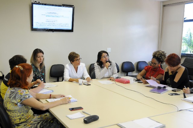 O evento é organizado pela ALMG e entidades ligadas ao movimento de defesa dos direitos das mulheres