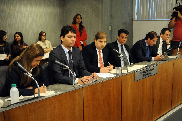 Para deputados, as ações da mineradora não estão sendo realizadas da forma que a população espera