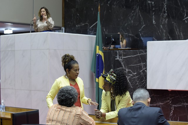 Reunião Ordinária - tarde - análise de proposições