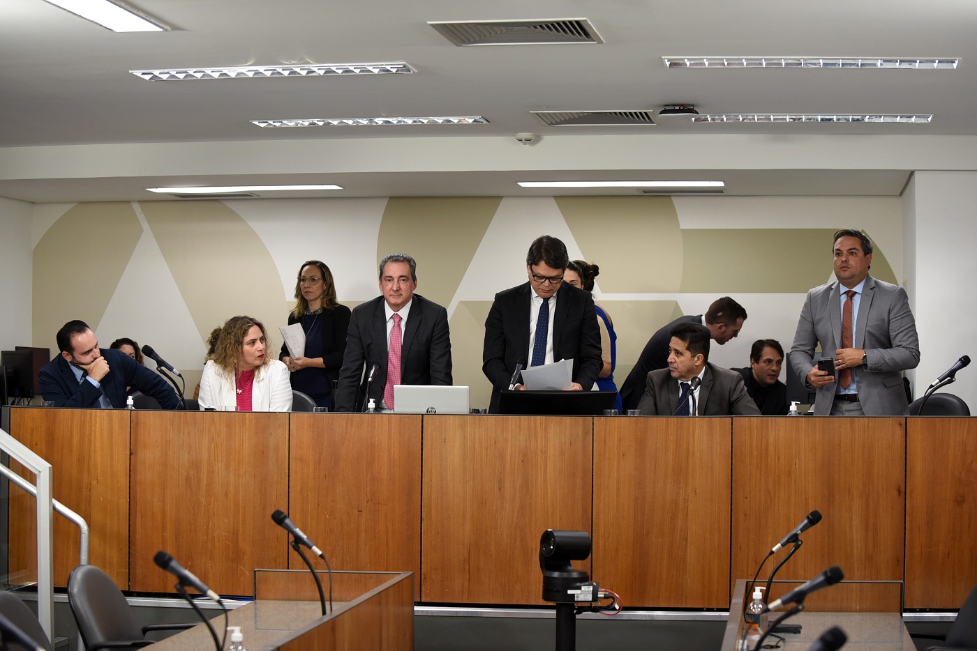 Comissão de Fiscalização Financeira e Orçamentária - análise de proposições