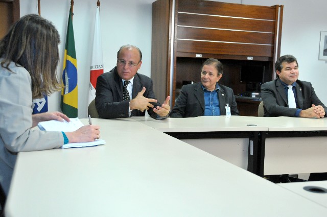 Em visita à Copasa, foi informado que 47% das 488 comunidades serão beneficiadas com as obras