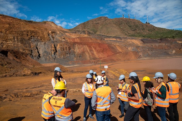Comissão de Meio Ambiente e Desenvolvimento Sustentável - visita a mineração na Serra do Curral