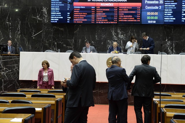 O PLC 61/16 volta agora à Mesa da Assembleia para receber parecer de 2º turno