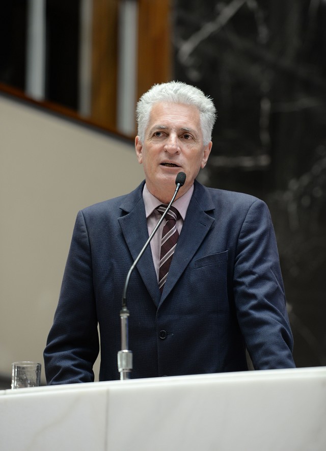 Rogério Correia defendeu eleições diretas e a convocação de assembleia constituinte