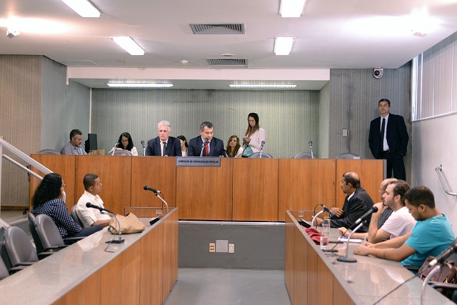 Comissão de Participação Popular debateu a situação dos atingidos pela Hidrelétrica de Itapebi, em Salto da Divisa