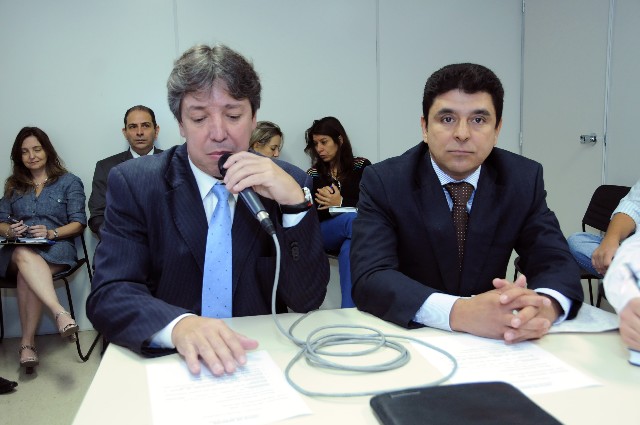 O tema tem gerado polêmicas e muita preocupação entre agentes de saúde e gestores públicos