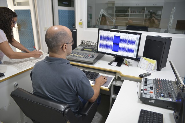 Rádio Assembleia opera como agência de notícias, rádio web e som ambiente