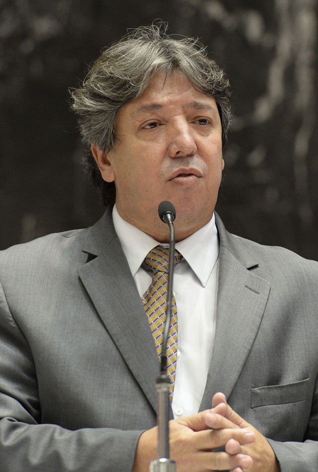 Antônio Jorge criticou reportagem sobre a produção de medicamentos biológicos pela Funed