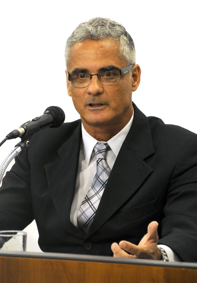 O professor João Carlos Dias aposta no exercício físico para melhorar a qualidade de vida de agentes prisionais