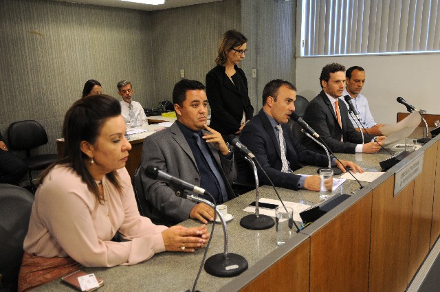 Participantes da audiência destacaram relevância da Comissão Extraordinária de Proteção dos Animais