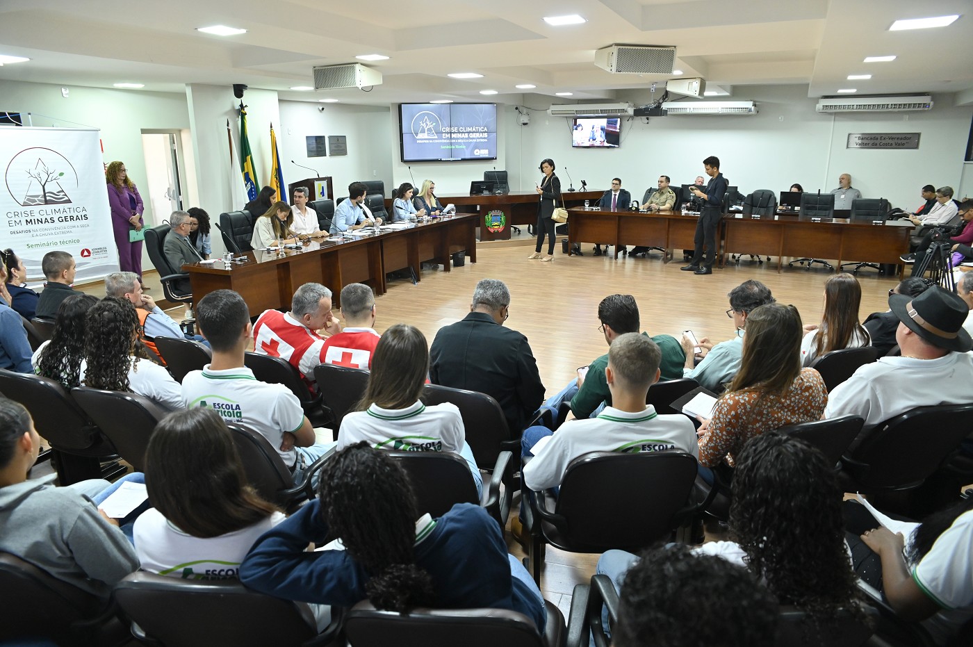 Seminário Técnico Crise Climática em Minas Gerais: desafios na convivência com a seca e a chuva extrema - Encontro Regional de Unaí - Abertura