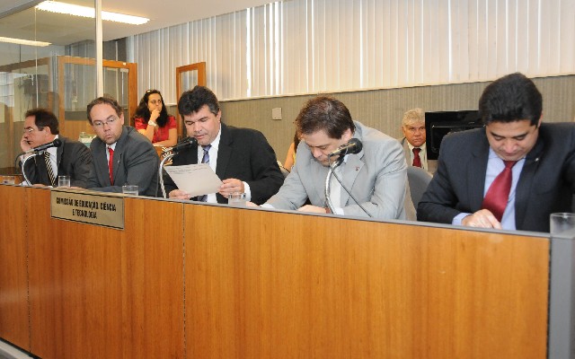 Comissão de Educação aprovou audiências conjuntas com as Comissões do Trabalho e de Turismo