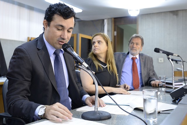 O Projeto de Resolução 11/15 está pronto para o Plenário, em turno único