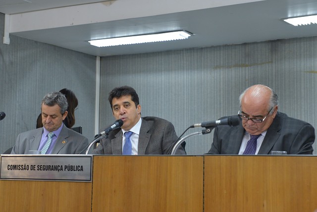 Comissão de Segurança Pública - debate sobre os casos de explosão de caixas eletrônicos em agências bancárias