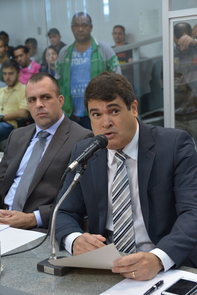 Comissão de Segurança Pública - debate sobre os casos de explosão de caixas eletrônicos em agências bancárias