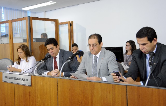 Deputados aprovam requerimentos para audiências públicas