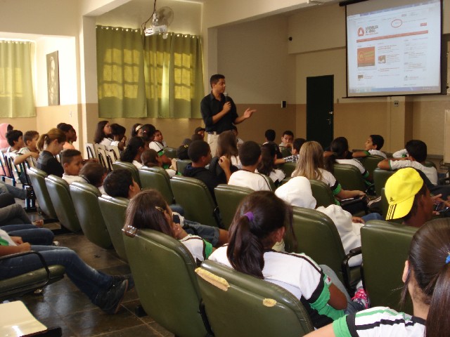 Programa é destinado a alunos de escolas públicas e privadas da Região Metropolitana de Belo Horizonte - Arquivo/ALMG