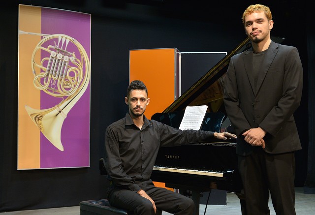 César Augusto e Célio Souza se apresentam no programa Segunda Musical