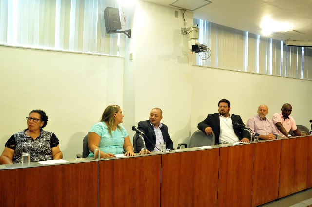 Comissão de Saúde - debate sobre criação de regiões de saúde interestaduais