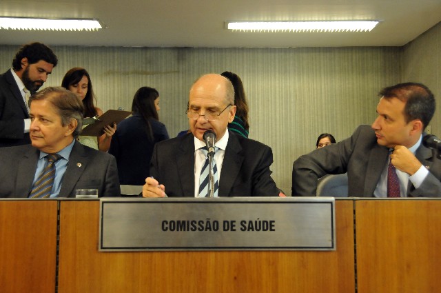 Comissão de Saúde - debate sobre criação de regiões de saúde interestaduais