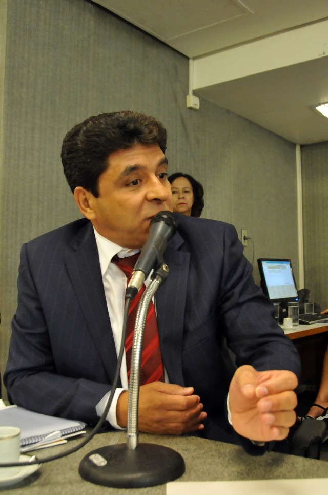 Comissão de Saúde - debate sobre criação de regiões de saúde interestaduais