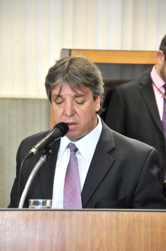 O deputado Antônio Jorge pediu vista do parecer do Projeto de Lei 265/15