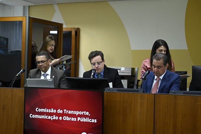 Comissão de Transporte, Comunicação e Obras Públicas - análise de proposições