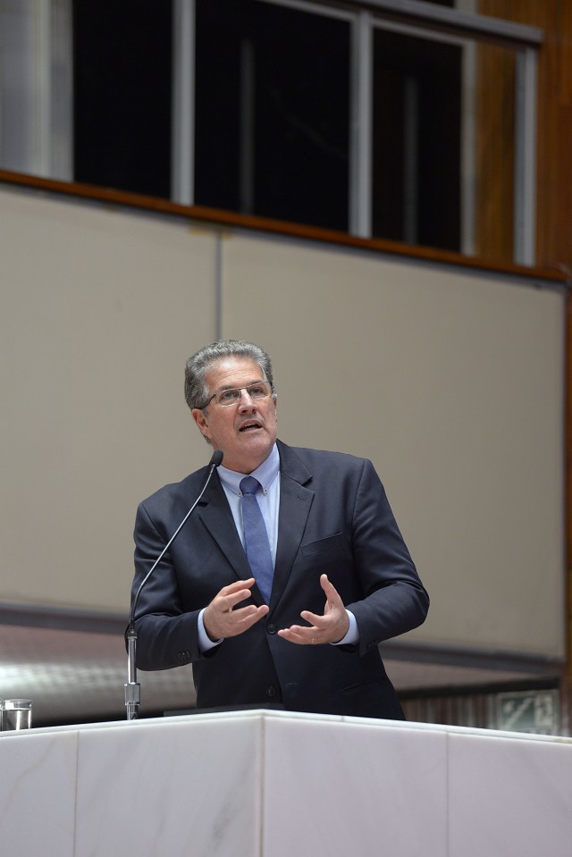 João Leite falou sobre investimentos do governo estadual para comprar helicópteros e ambulâncias