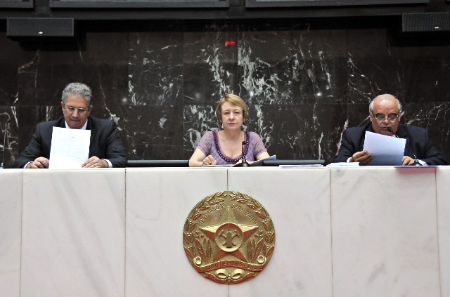 Mensagens foram lidas durante a Reunião Ordinária desta quinta-feira (6)