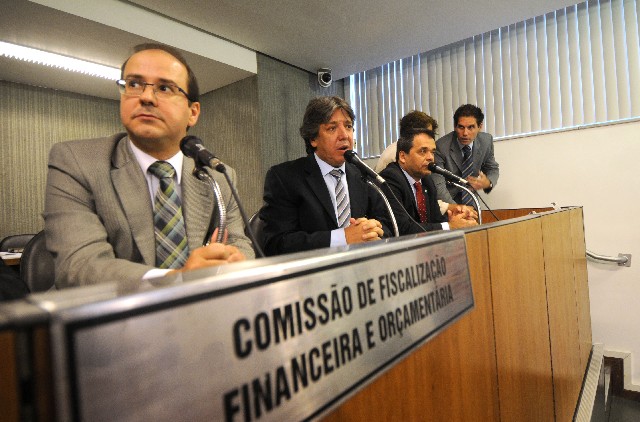 Deputados da FFO expressaram preocupação com o aumento dos casos de dengue,  chikungunya e zika