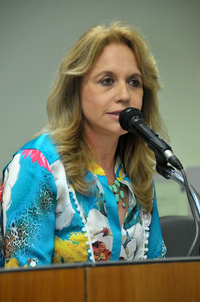 Comissão Extraordinária do Idoso - debate sobre a implementação de Conselhos do Idoso