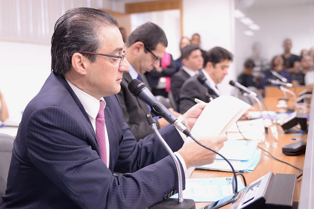 Também foi analisado PL sobre restrição da venda de canetas laser, que teve como relator o deputado João Magalhães