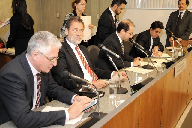 Uma das comissões que analisaram a matéria foi a de Fiscalização Financeira e Orçamentária