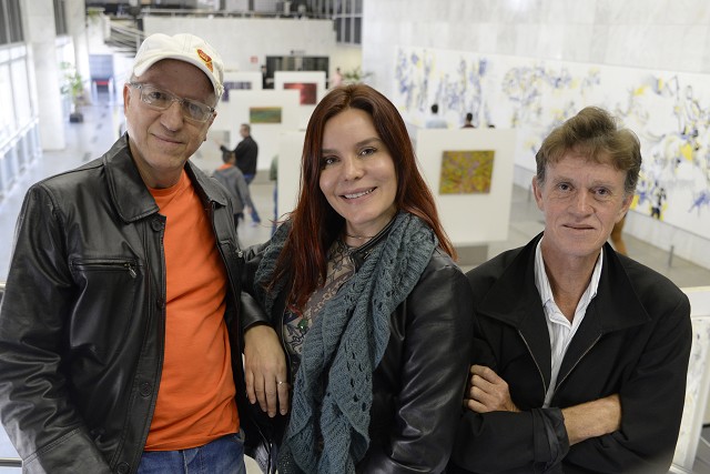 Ludovikus, Cláudia Bento e Dinho acompanharam a implementação do Teatro