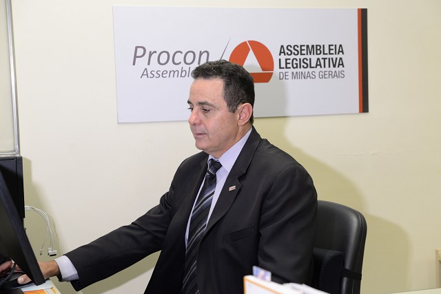 O coordenador Marcelo Barbosa relata que há uma grande defasagem de Procons no Estado