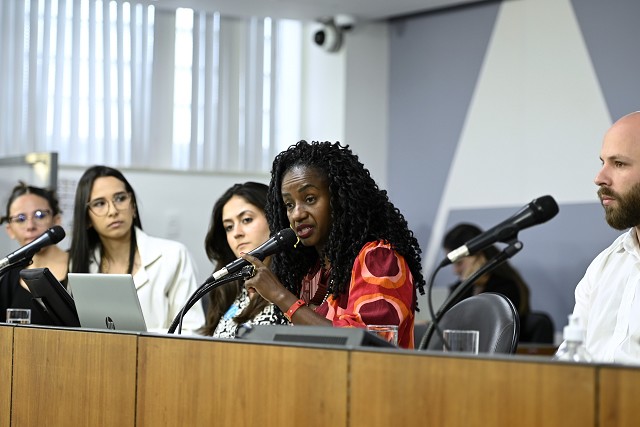 Comissão de Direitos Humanos - debate sobre as políticas públicas para a juventude