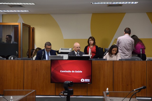 A Comissão de Saúde realizou duas reuniões na manhã desta quarta-feira (28)