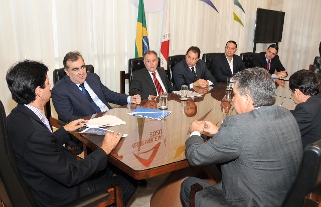 O presidente Dinis Pinheiro assumiu o compromisso de mobilizar os parlamentares por uma tramitação ágil da proposta