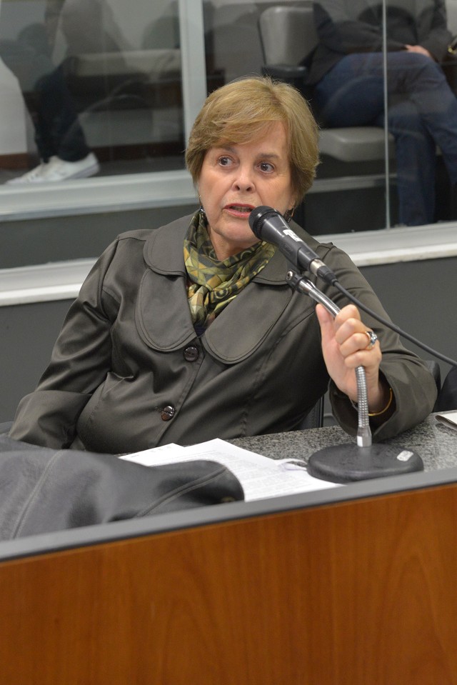 Maria do Carmo Menicucci ressaltou crise vivida pelo mundo