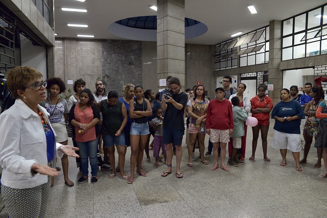 A deputada Marília Campos, que solicitou a visita,  disse esperar que as negociações avancem para uma solução definitiva
